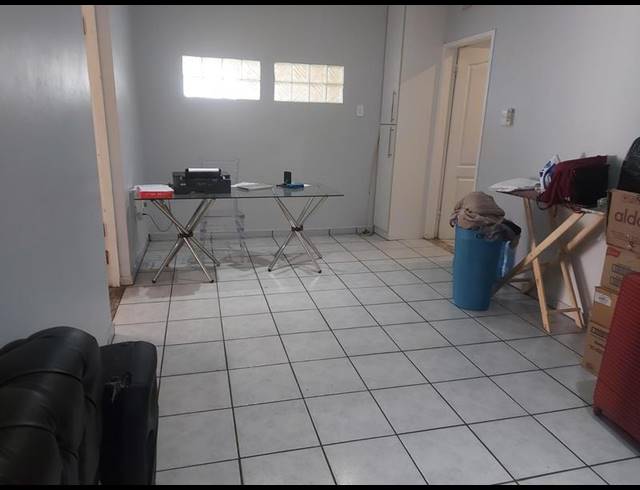 4 BEDROOM HOUSE FOR SALE IN MEER EN SEE